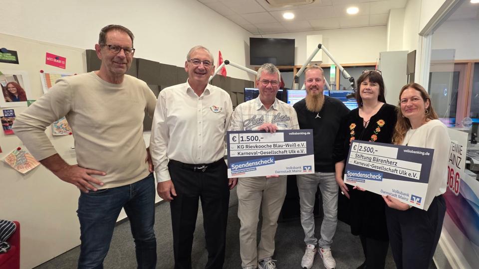 884d3b24576c7b299ce8f71a55070489